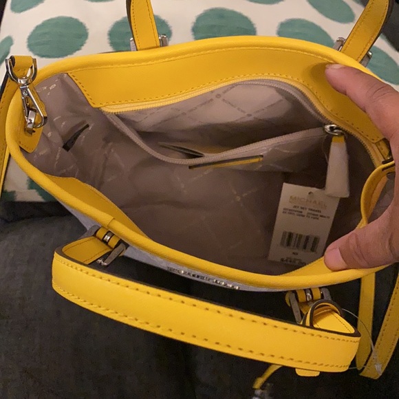 michael kors 100% authentic - Picture 3 of 3